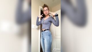 TikTok Hotties: What y'all think? Dump truck #3