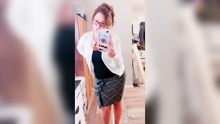 TikTok Hotties: Stiflers mom #2