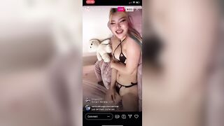 TikTok Thot: Laying on her side in bed. Korean #2