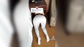 TikTok Ass: She’s stuck #2