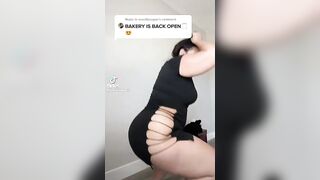 TikTok Ass: The whole bakery up in here #1