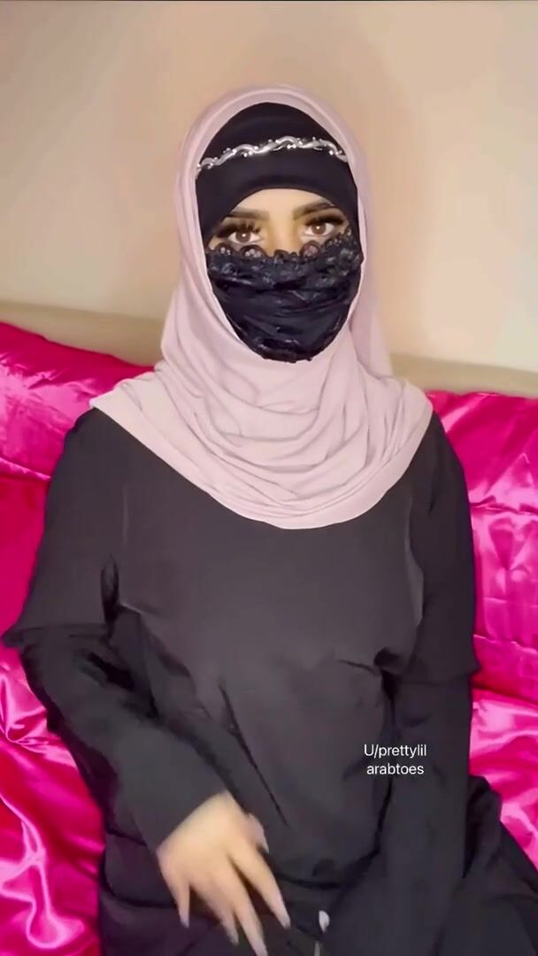 My Muslim parents don’t know I wear this underneath????