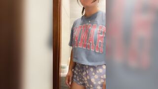 TikTok Hotties: Amateur Big Tits On Off #1