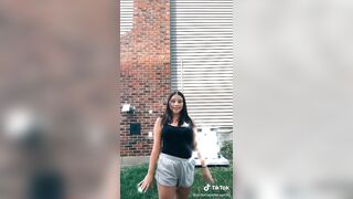 TikTok Hotties: No idea who she is #4