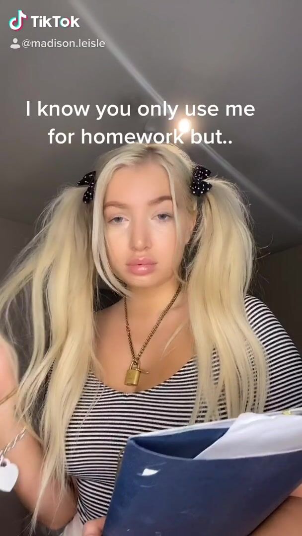 How can I help please you? ????