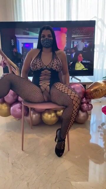 41yo mom, If you eat ass.. does mine looks tasty to you??