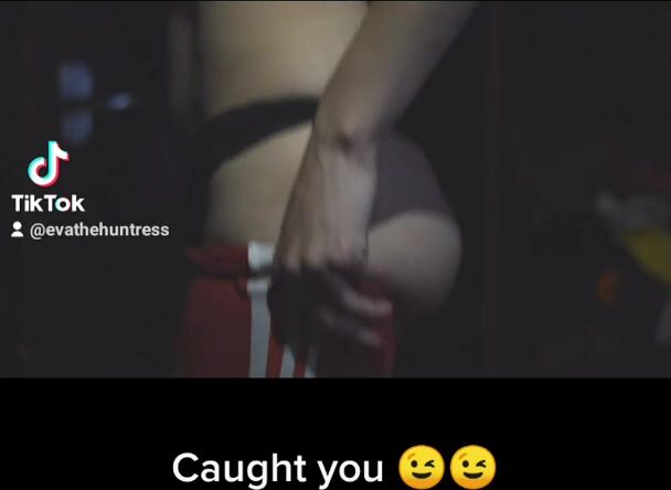 Innocent jiggle to start the day