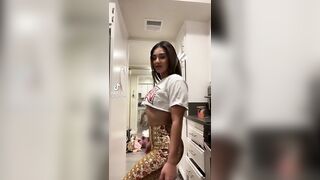 TikTok Underboob: Under boob №4 #2