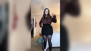 Sexy TikTok Girls: It’s the hourglass for me ⌛️♥️♥️ #4