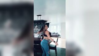 Sexy TikTok Girls: WhaleTail ♥️♥️ #1