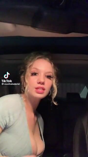 she want your attention ????