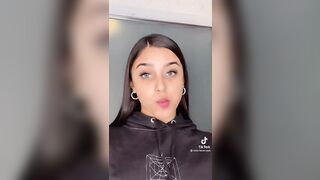 Sexy TikTok Girls: Valeria Carruyo watch till the end #3