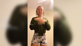Sexy TikTok Girls: 19!!! In her bio, don’t take this down ♥️♥️ #2