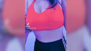 Sexy TikTok Girls: Would you date a 30 year old MILF? #3