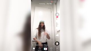 Sexy TikTok Girls: She took this down #2
