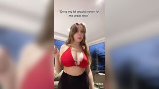 Sexy TikTok Girls: With those titties, I wouldn't want her to wear anything else lol #4