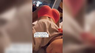 Sexy TikTok Girls: That’s a butt #2
