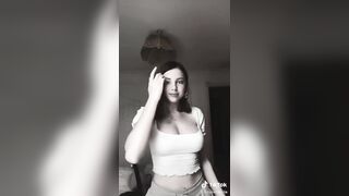 Sexy TikTok Girls: She stops dancing briefly to show off her pussy #4