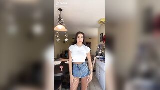 Sexy TikTok Girls: Laffy taffy? She cute tho #1