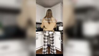 Sexy TikTok Girls: She right #4