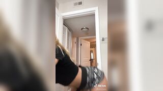 Sexy TikTok Girls: She rides well #4