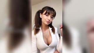 Sexy TikTok Girls: She puts all her talent on display in this vid #2