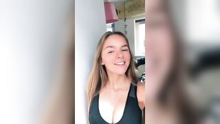 Sexy TikTok Girls: Hips of truth #2