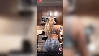 Sexy TikTok Girls: Major thot #1