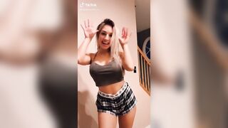 Sexy TikTok Girls: @sarahmwndoza_ #2