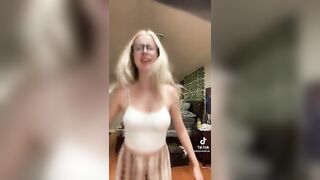Sexy TikTok Girls: Give it to me daddy #3