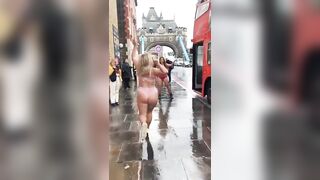 Sexy TikTok Girls: A thot in the wild #4