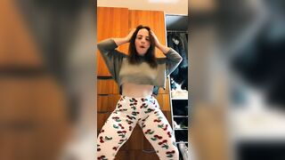 Sexy TikTok Girls: Braless!! #1