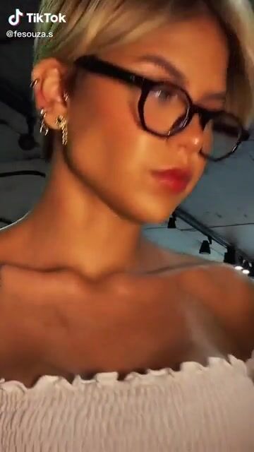 she might be the hottest on tiktok