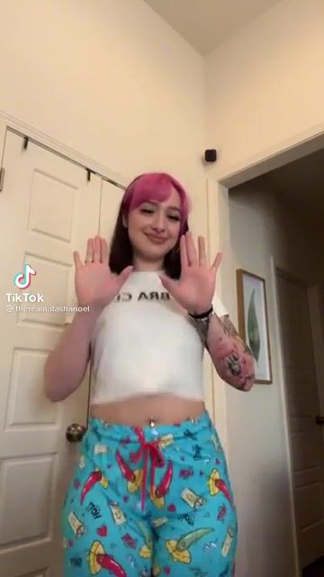 she make it clap clap clap