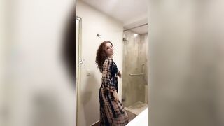 Sexy TikTok Girls: This girl does it for me #2