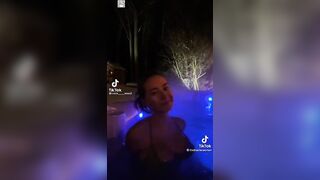 Sexy TikTok Girls: She loves to make them jiggle №2 #4