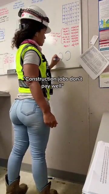 She loves showing off that fat ass