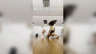 Sexy TikTok Girls: Twerking Babes ♥️♥️ #1