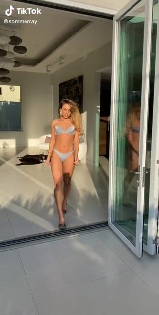 Most famous ass on insta?