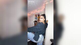 Sexy TikTok Girls: Look back at it #1