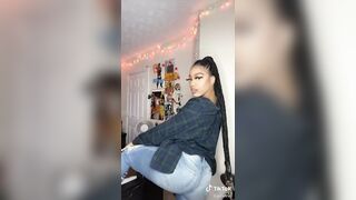 Sexy TikTok Girls: Look back at it #3