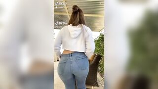 Sexy TikTok Girls: What an amazing ass #2