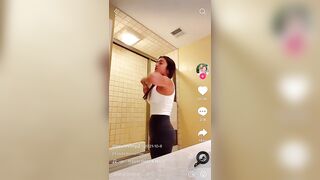 Sexy TikTok Girls: Uhhhh, nice shower #3