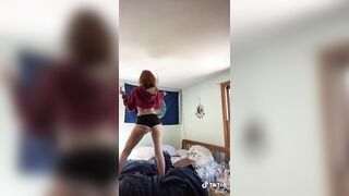 Sexy TikTok Girls: HNNNNG #4