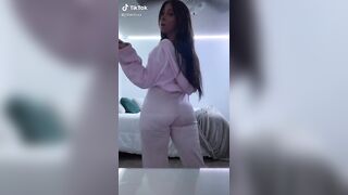 Pawg twerking
