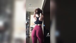 Sexy TikTok Girls: PAWG really excited for leg day #4