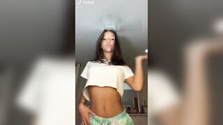 Sexy TikTok Girls: She looks yummy #2