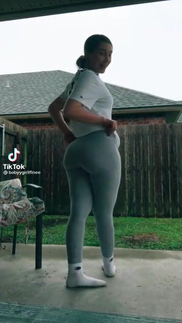 PAWG OF THE WEEK