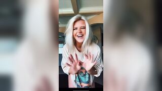 Sexy TikTok Girls: Glimpse of hot body #4