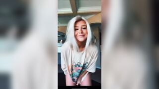 Sexy TikTok Girls: Glimpse of hot body #2